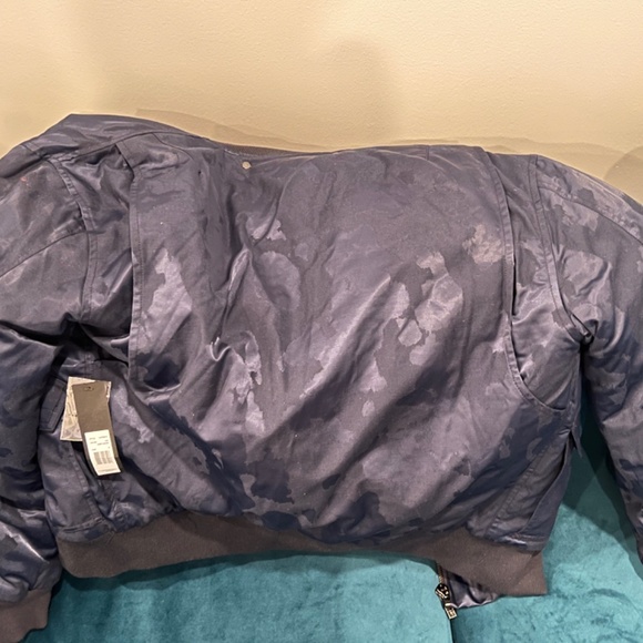 Brand New Authentic Marc Jacobs Navy Fatigue Bomber Jacket - Picture 5 of 7